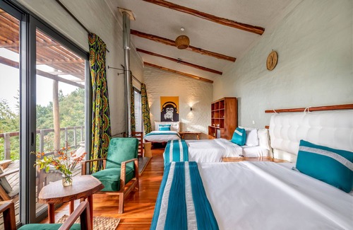 Luhizha Cabin | Kiho Gorilla Safari Lodge