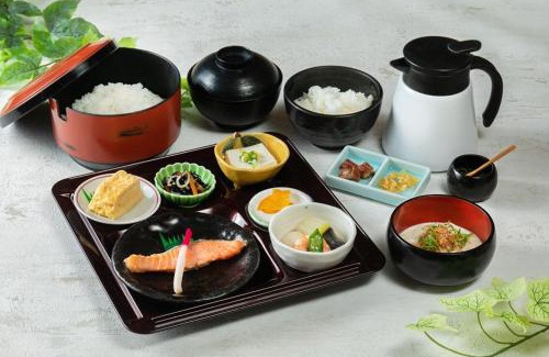 Higashiyamato Hotel | Kikusuitei