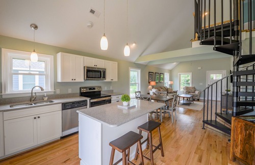 Harbinger House | KIL9113 Nicklaus Cottage. Pets OK, Golf Resort, Community Pool & Fitness