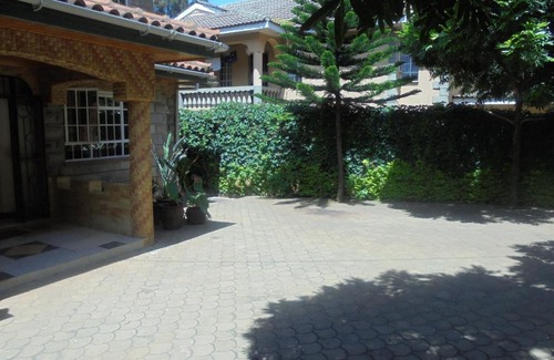 Lavington House | Kilele Homestay Kileleshwa