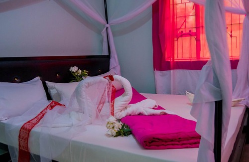 Moshi Hotel | Kilimanjaro Summit Lodge