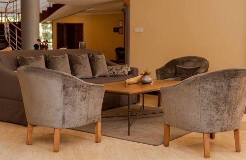 Moshi Hotel | Kilimanjaro Wonders Hotel