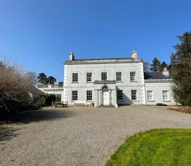 Newcastle Villa | Kilmartin House - Georgian House on Private Estate and Farm