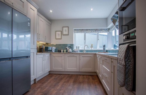 Narberth House | Kiln Park Farmhouse - 4 Bedroom Cottage - Narberth
