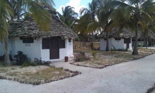 Kilwa Cabin | Kilwa Beach Lodge