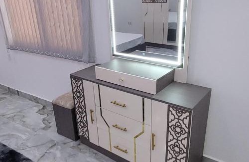Old-Yundum Apartment | Kim's 2 bedroom Apartment