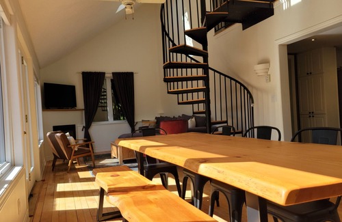 Kimberley Cabin | Kimberley Cottage. Hot-tub, Views, Hiking and Skiing