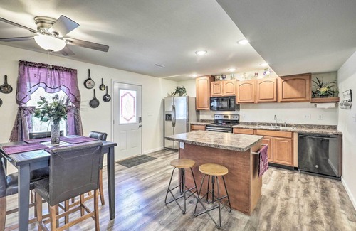 Rucker Apartment | 'Kimberly's Hope' Clark Apt on Farm w/Pool Access