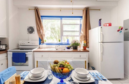 Downtown Gatineau Apartment | King 1BR, 5min Ottawa, Parking, Wifi,Golf.1