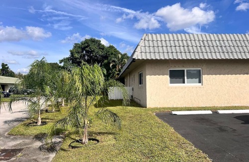 Tamarac House | King Bed, bowling, golfing