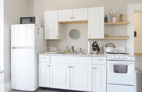 Portsmouth Apartment | King Bed Downtown Suite Port City Stays