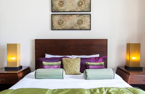 Choeng Mon House | KING bedroom - The Hideaway Suites Boutique Guesthouse - Koh Samui