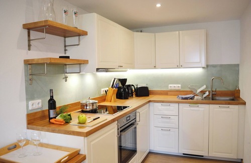 Oberndorf Apartment | King Ludwig vacation apartment 35sqm, combined living/bedroom, terrace