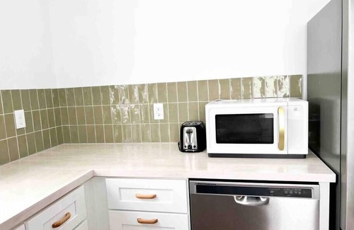 Laurium Apartment | King on Union