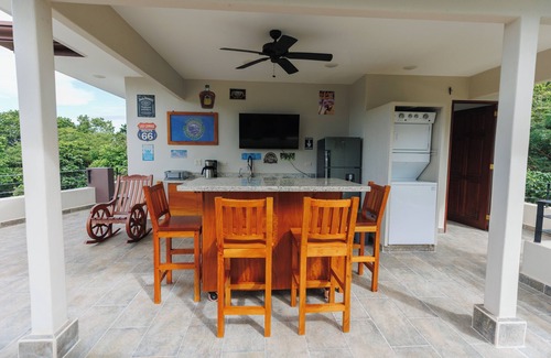 Caletas Villa | King Suite in Playa Coyote, King Suite with ocean view