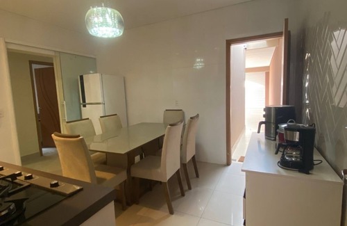 Brasilia House | Kingdom Of Eagles/Beautiful 3 Bedroom house near to the Airport in Londrina.