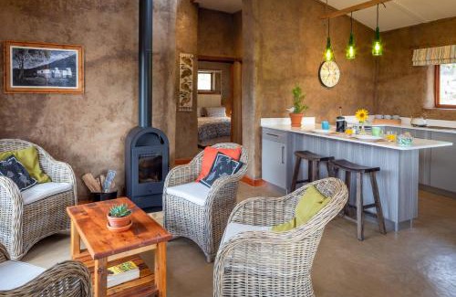 Langeberg House | Kingfisher Cottages, Langhoogte Farm