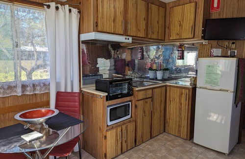 Brownlow Ki Cabin | Kingscote Tourist Park and Family Units