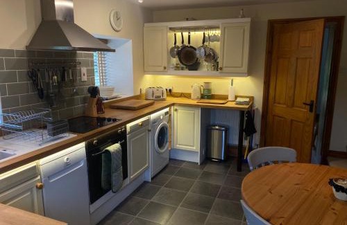 Nescliffe Apartment | Kinton Grange Snug