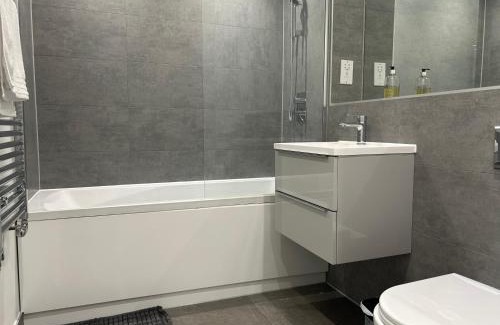 Chatham Apartment | Kinzo's Apartment