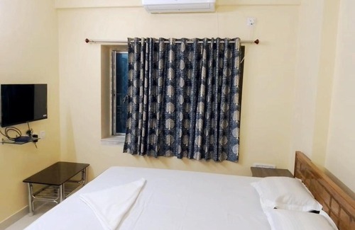 South Dum Dum House | KIRITI GUEST HOUSE