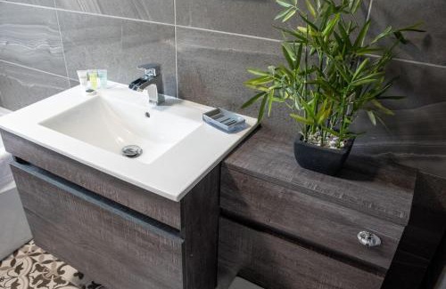 Coatbridge House | Kirkwood House