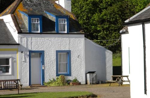 Lockerbie House | Kirkwood - Real Farm Holidays & Experiences