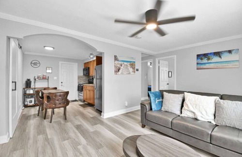 River Oaks Apartment | Kismet Harbor A Charming Luxury Hideaway
