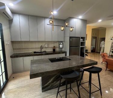 Demak House | KitaHome Plamongan Indah