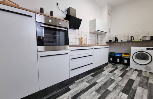 Wahren Apartment | - KITCHEN - CiTY NAH - WLAN -