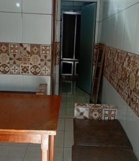 Luziania House | Kitnet 1 mobiliada, quarto, banheiro, cozinha americana