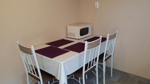 Mogyorod House | Kitti Panzió