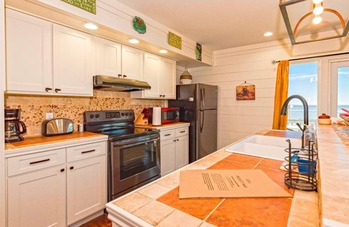 Palm Harbor House | Kitty by the Sea | Great Fishing from Redfish Bay