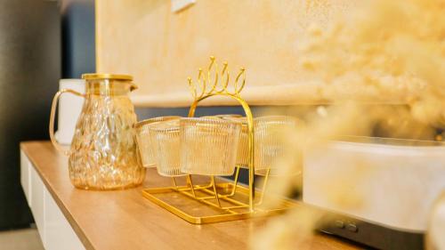 Old Quarter House | Kiwi's Homestay & Cafe