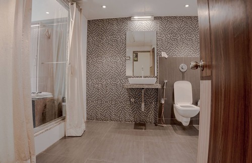 Nerul Hotel | KJSP SEASONS HOTEL