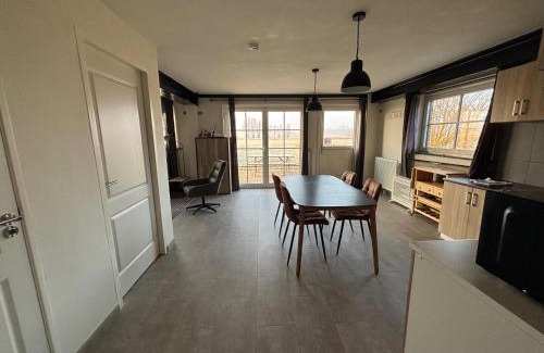 Hulst Apartment | Klein Cambron