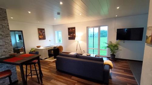 Minden House | Kleine Landhaus-Wohnung im freistehenden Fachwerkhaus