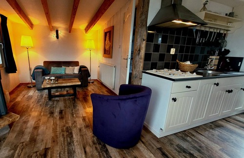 Abbestede House | Kleine Zwaan