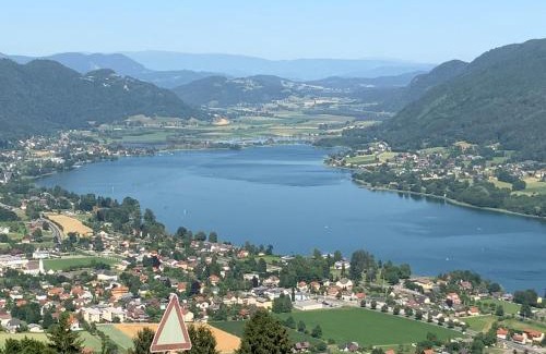 Steindorf am Ossiacher See Apartment | kleines Seeglück