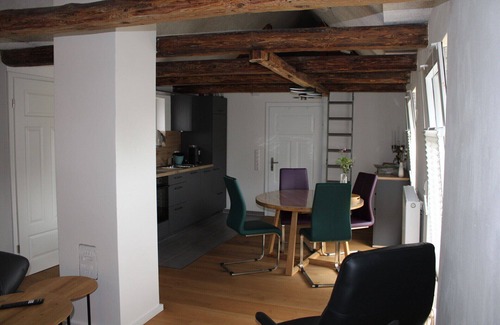Lachendorf Apartment | Kleines Fachwerkhaus Ruhig Gelegen und Doch Zentrumsnah