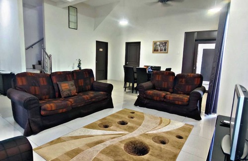 Kampung Salak Tinggi Villa | KLIA AIRPORT HOMESTAY 9