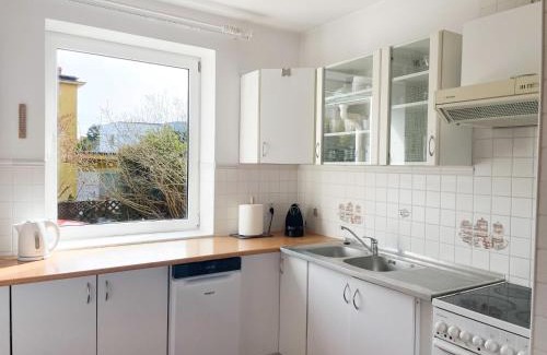 Redlowo Apartment | Klimatyczny Apartament 3city z Parkingiem w Gdyni by Noclegi Renters