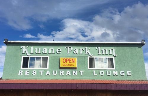 Haines Junction Hotel | Kluane Park Inn