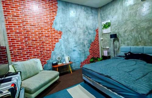 Nakhon Si Thammarat Apartment | KM Pool Spa Resort