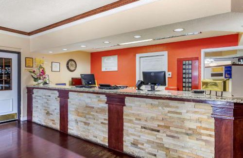 College Station Hotel | Knights Inn College Station