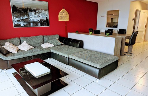 Het Zoute Apartment | ποΈ Knokke Le Zoute - 3 bedroom apartment - sea view - Private garage
