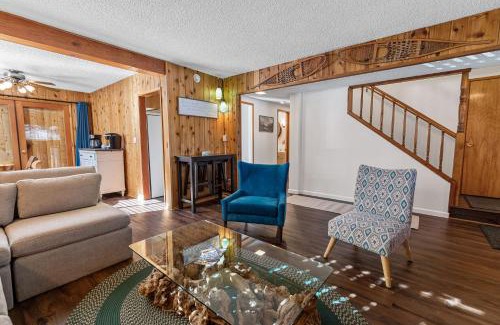 Big Bear City House | Knotty Hideaway - THE PERFECT BIG BEAR EXPERIENCE!
