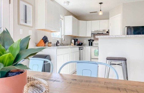 Madison House | Knox Creek Retreat Su
