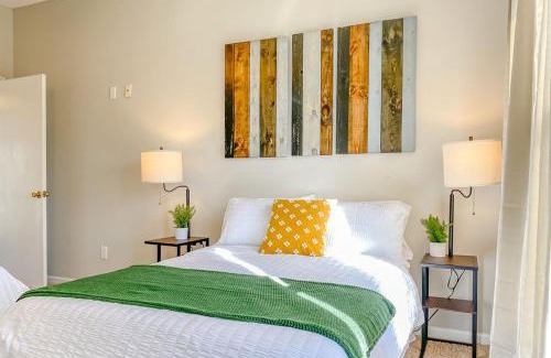 Madison House | Knox Knox Who's there -20min to downtown