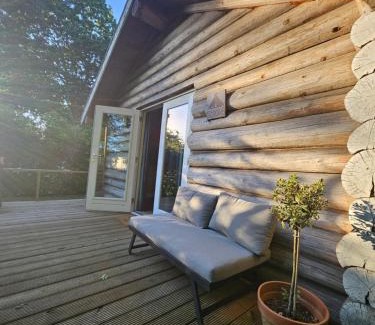 Sevenum Ski Chalet | Knus boomstamhuisje op de Schatberg - nabij Toverland
